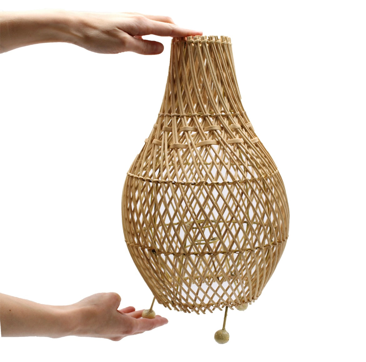 Lampe en Rotin Naturel – Lampe de Table Artisanale avec Motif Tressé