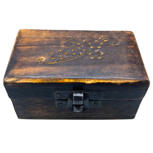 Wooden Pill Box 9x5x4cm - Carved Designs